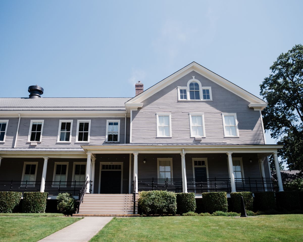 ea-artillery-barracks-2